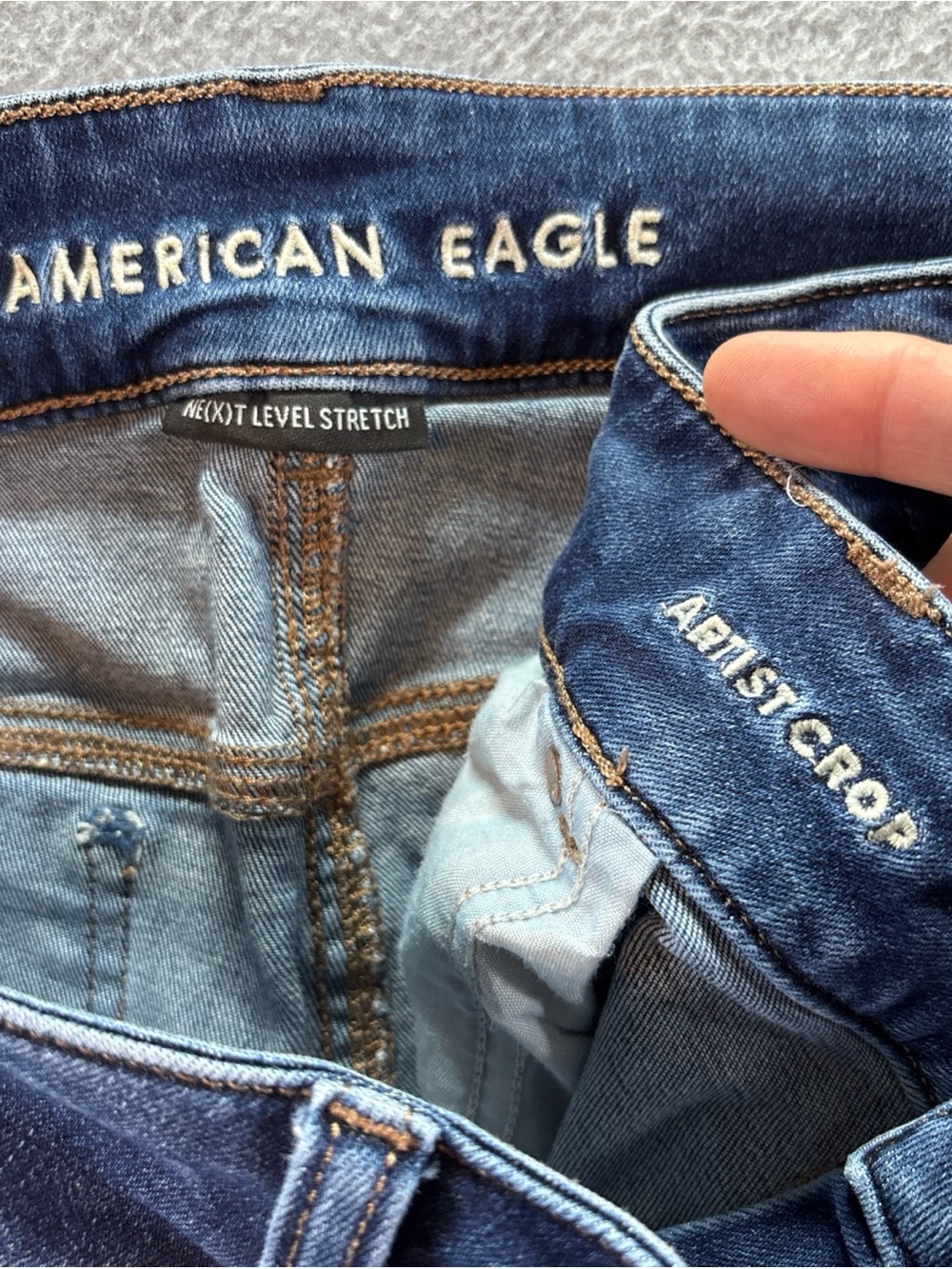 American Eagle Artist Crop Women’s Size 20 Long - Picture 6 of 9